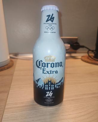 Bottiglia birra Corona olimpiadi Milano Cortina