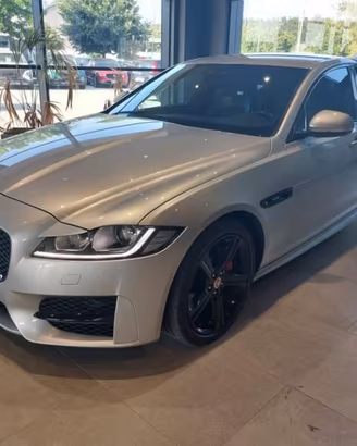 Jaguar XF 2.0D 240cv R-SPORT AWD
