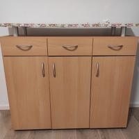 Mobile legno chiaro tre ante e tre cassetti