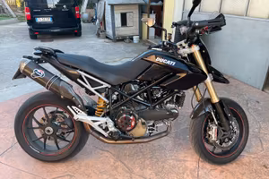 Ducati Hypermotard 1100 S