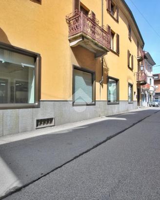 NEGOZIO A CIGLIANO