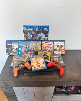 PS4 Slim 1TB + 2 Controller + 12 Giochi Inclusi
