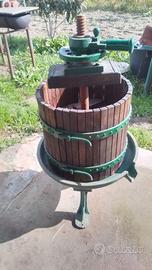 Torchio per vendemmia