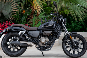 Benelli qj srv 125 custom