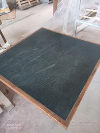 Arredi, mobilio, stoviglie per ristorante e bar