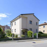 Appartamento in Villa bifamiliare con giardino ...