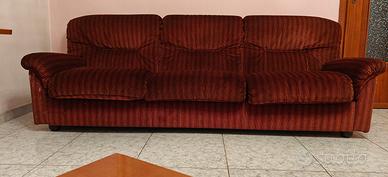 Divano letto in morbido velluto