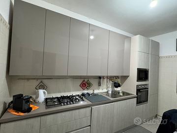 Cucina 5 elettrodomestici completa: VENDUTA