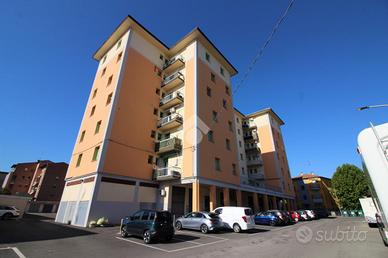 NEGOZIO A ANZOLA DELL'EMILIA