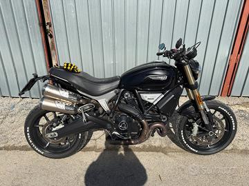 DUCATI SCRAMBLER  1100 SPORT