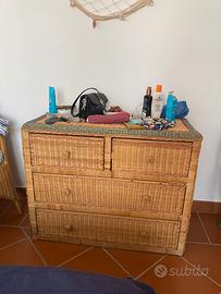 Cassettiera in rattan