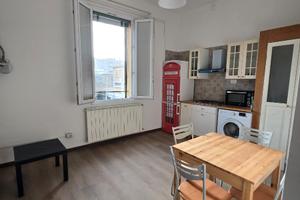 Primo e ultimo piano in piccola villetta