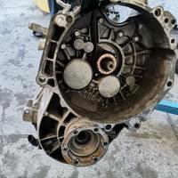 CAMBIO MANUALE COMPLETO VOLKSWAGEN Golf 4 Berlina
