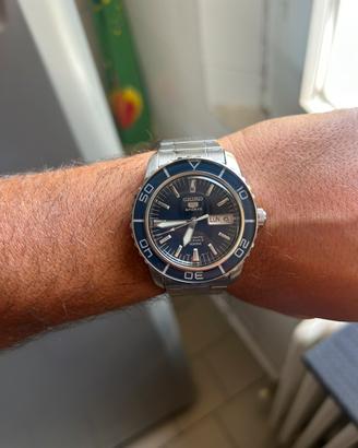 Seiko 5 Sports