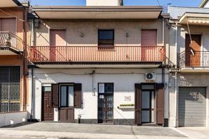 Casa semi indipendente - Giarre