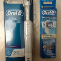 SPAZZOLINO ELETTRICO BRAUN VITALITY 