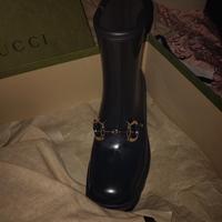 stivali gucci modello horsebit 