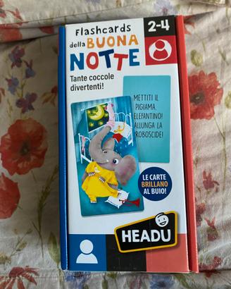 Gioco bambini con carte