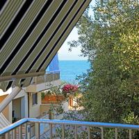 Fronte mare, 5 pax, kaucana