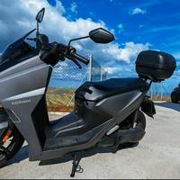 Scooter elettrico Horwin SK3