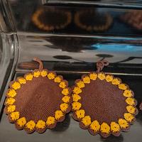 Presine all' uncinetto e guanti da forno