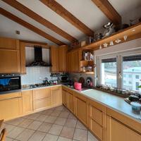 Cucina in legno (no elettrodomestici)