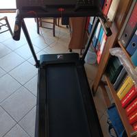 tapis roulant elettrico con 3 livelli d'inclinazio