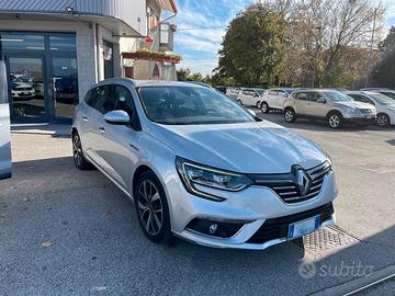 Renault Mégane Sporter dCi 130 CV Energy Bose