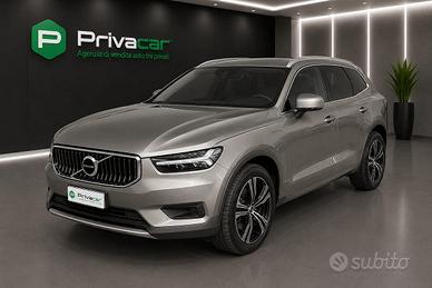VOLVO XC40 T5 Recharge Plug-in Hybrid R-design