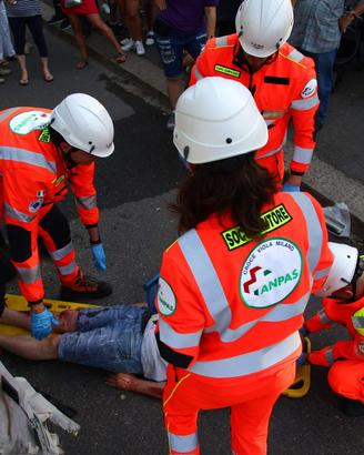 Soccorritore ambulanza