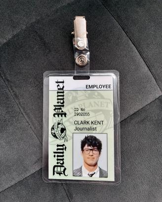 Prop Replica Badge Daily Planet Clark Kent