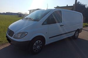 furgone mercedes vito passo lungo 