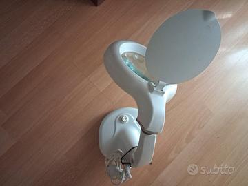 lente ingrandimento con luce