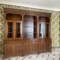 Arredamento in legno lavorato