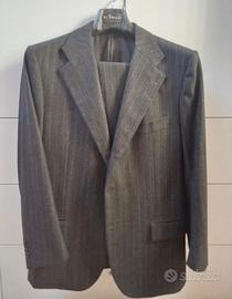 Completo uomo Kiton pura lana 100%