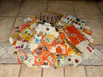 LOTTO 1.000 FRAMMENTI FRANCOBOLLI ITALIANI