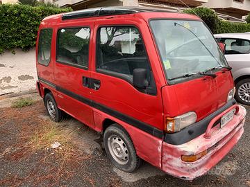 SUBARU E 12 4WD Libero 4x4 ROSSA rara 1994