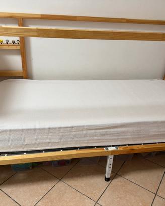 Letto KURA IKEA + materasso + tendine