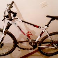 ROCKRIDER RR 5.3 b-twin mountan bike bicicletta