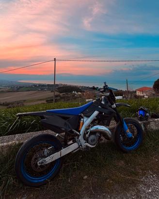 TM SMR 125