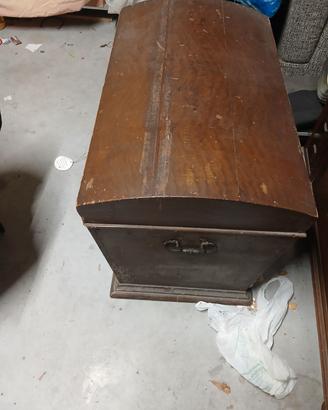 Cassone in legno anni 70