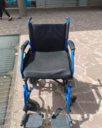 carrozzina per disabili 