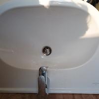 Lavabo Bagno Ceramica con Rubinetto