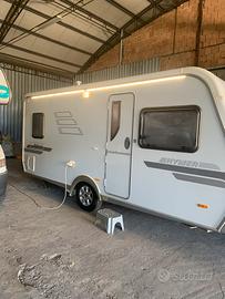 Hymer Eriba Nova 465