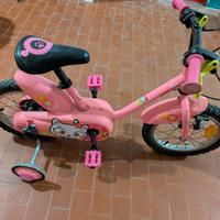 Bici B'Twin 14 pollici rosa + rotelle