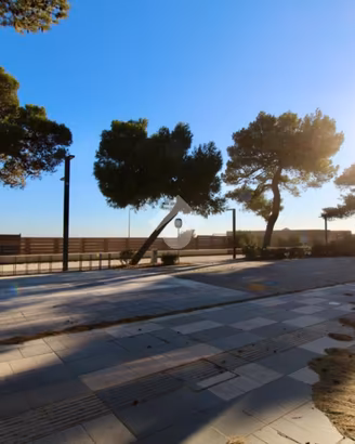 5 LOCALI A LIGNANO SABBIADORO