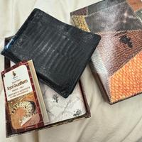 Portafoglio coccodrillo