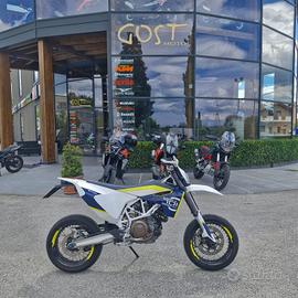 Husqvarna 701 Supermoto