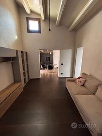 Trilocale appena ristrutturato