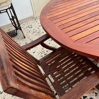 Tavolo Unopiú Chelsea allungabile e sei sedie